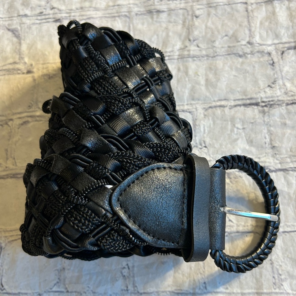 BLACK BRAIDED WOVEN COVERED BUCKLE WIDE WOMEN’S BELT SIZE M/L